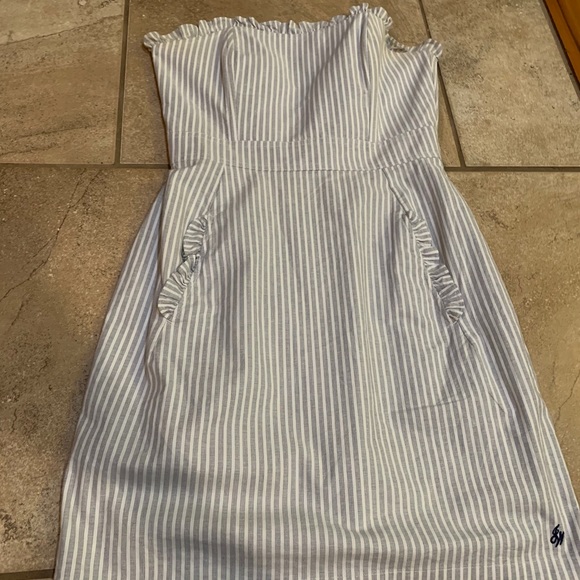 Jack Wills Dresses & Skirts - Jack Wills Cotton strapless dress w pockets! Sz 4
